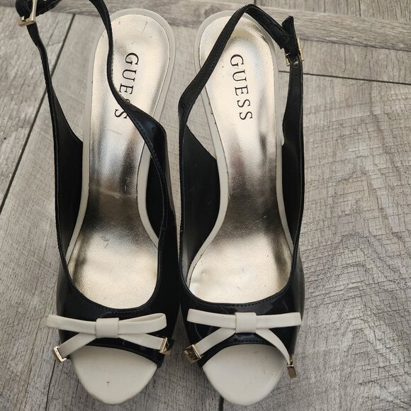 Guess shoes - Picture 1 of 3
